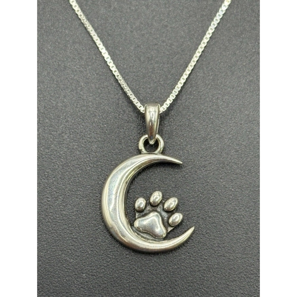 New Condition 18" Sterling Silver Paw Moon Pendant Necklace 925